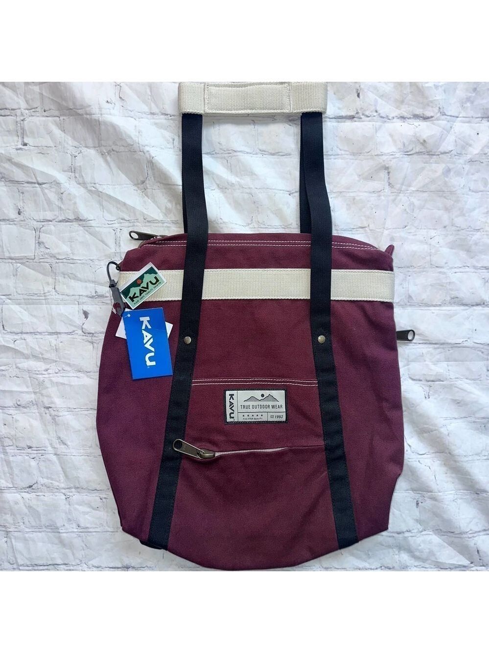 NWT Kavu Maroon Canvas Tote Backpack Bag